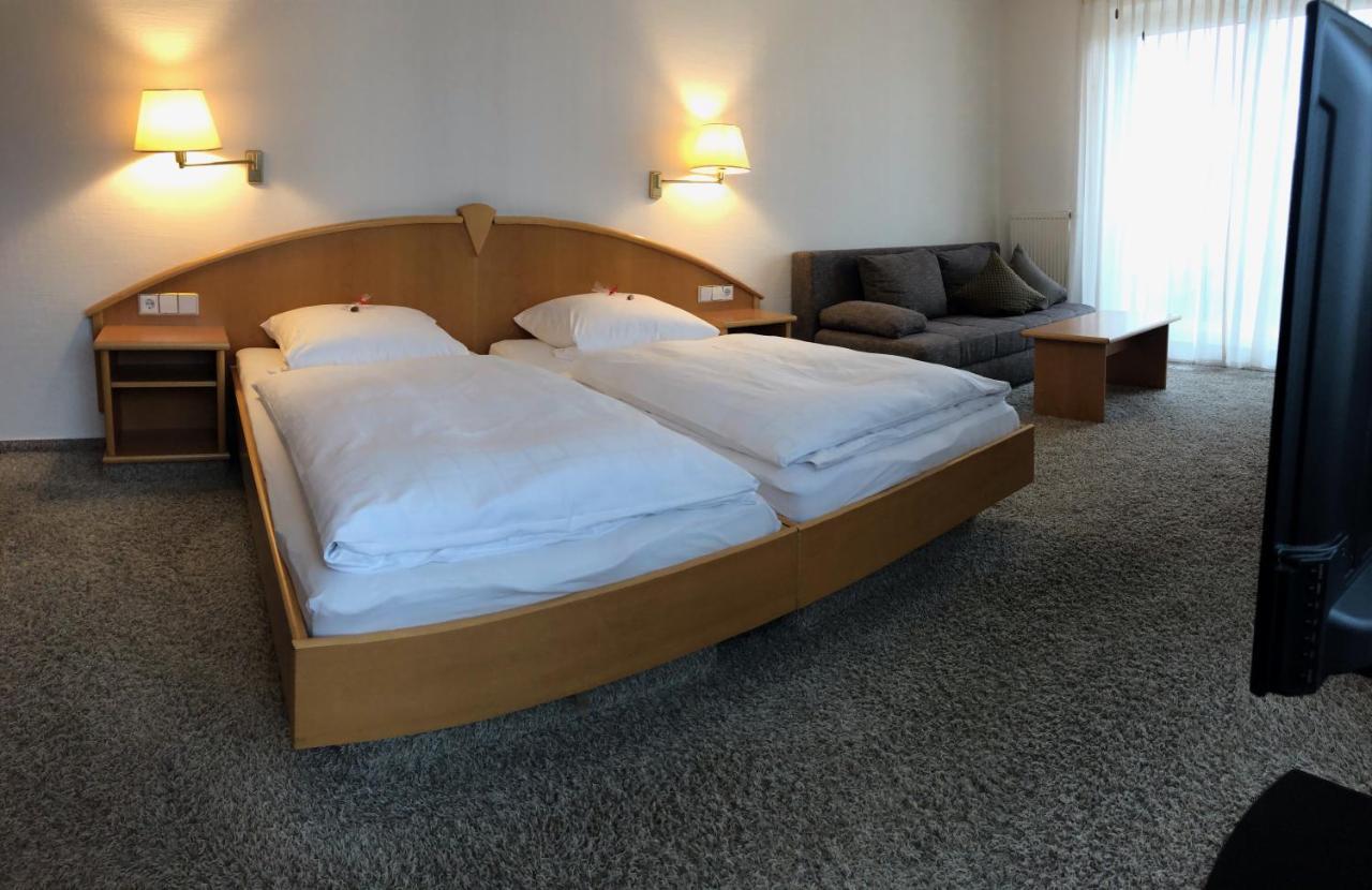 Отель Engelberg 24H Check In Ванген-им-Альгой Экстерьер фото