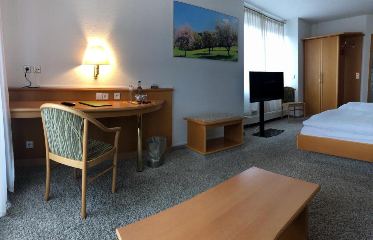 Отель Engelberg 24H Check In Ванген-им-Альгой Экстерьер фото
